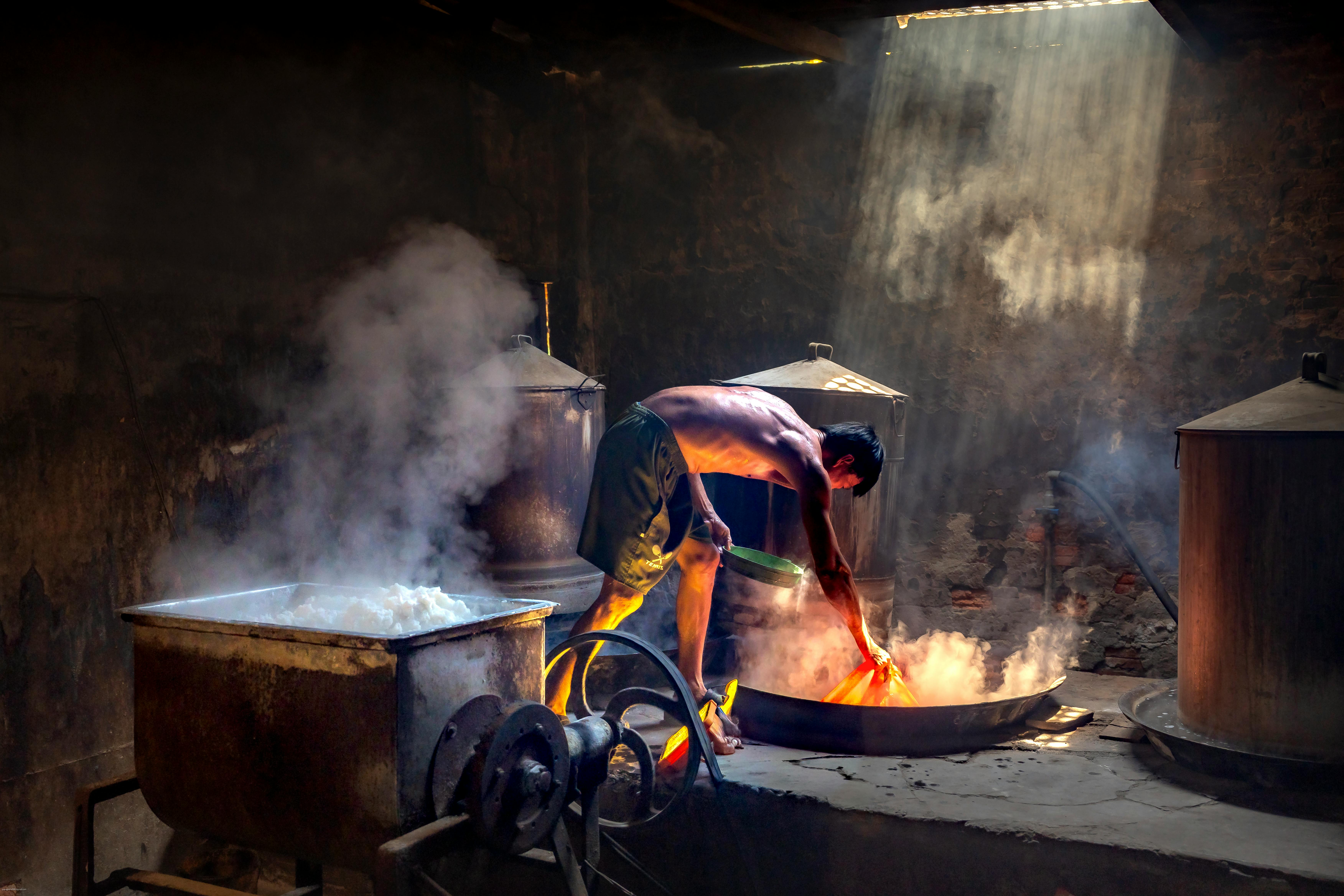 דיני עבודה: המדריך המלא לזכויות שמגיעות לכם כעובדים